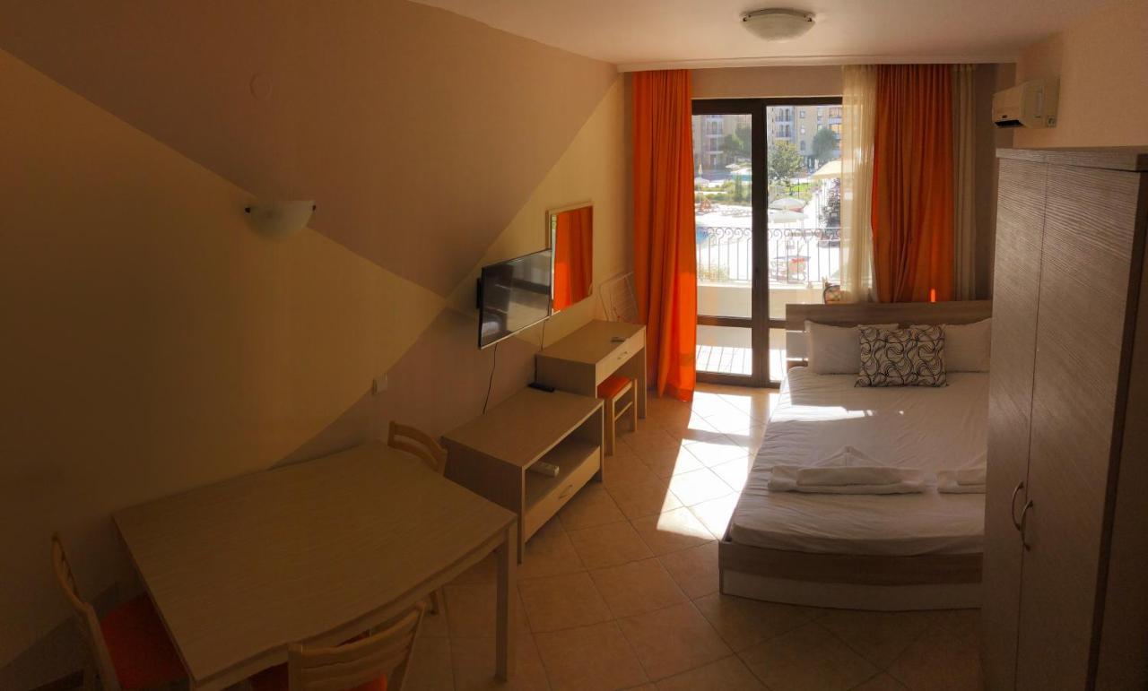 Royal Sun - Sunny Cove Apartment Sunny Beach Eksteriør billede
