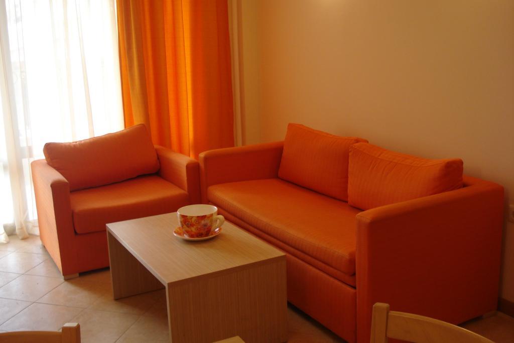 Royal Sun - Sunny Cove Apartment Sunny Beach Eksteriør billede