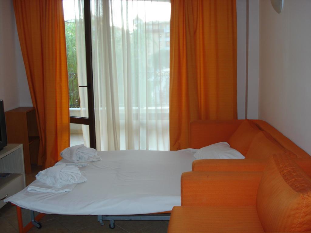 Royal Sun - Sunny Cove Apartment Sunny Beach Eksteriør billede
