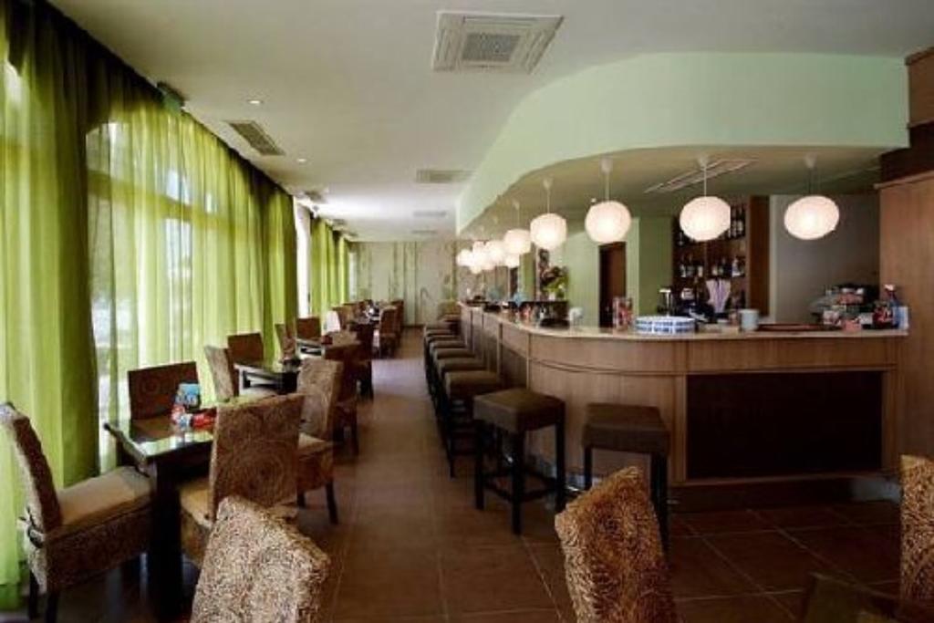 Royal Sun - Sunny Cove Apartment Sunny Beach Eksteriør billede