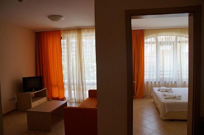 Royal Sun - Sunny Cove Apartment Sunny Beach Eksteriør billede