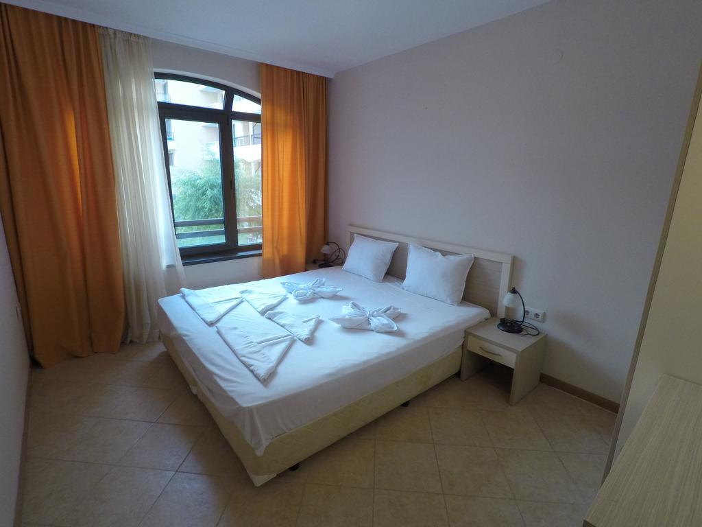 Royal Sun - Sunny Cove Apartment Sunny Beach Eksteriør billede